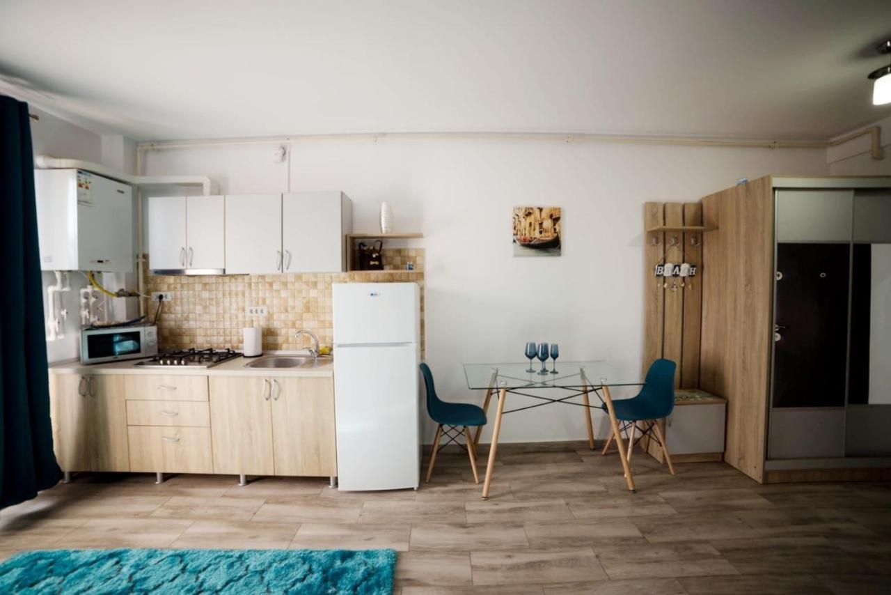 Kazeboo Beach Apartment Navodari Exterior photo